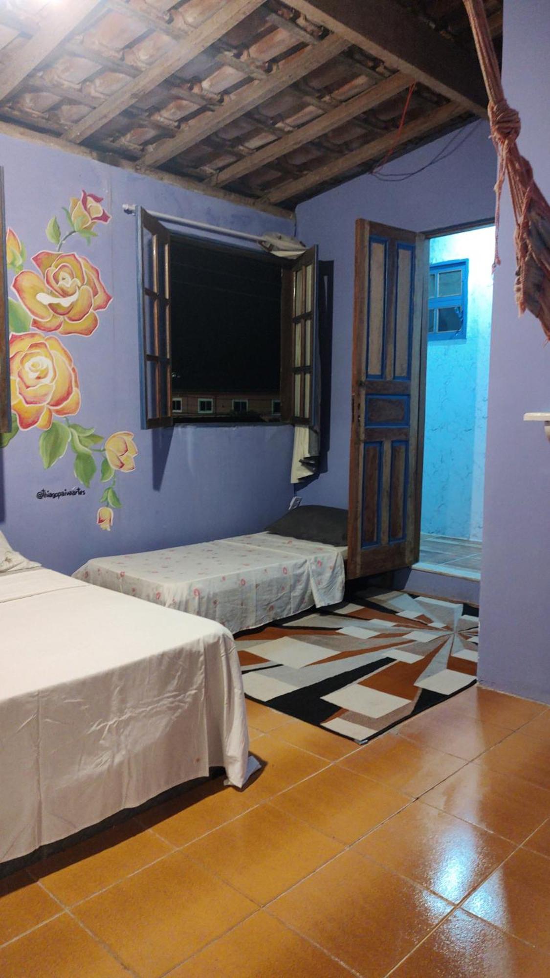 Quarto Rosas 2 A 5 Pessoas Centro Praia Do Pontal Paraty Room photo